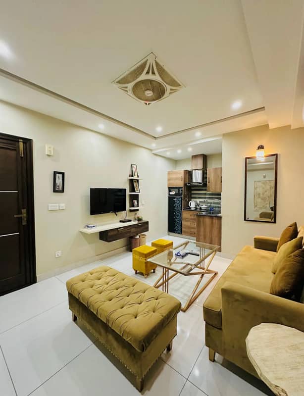 One bedroom apartment for rent on daily basis in bahria town lahore 2