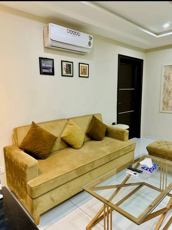 One bedroom apartment for rent on daily basis in bahria town lahore 3