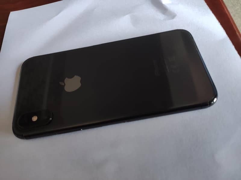 iphone xs 512GB PTA Approved 4