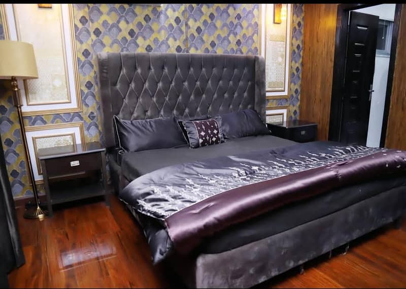 Two beds luxury apartment for rent on daily basis in bahria lahoe 7