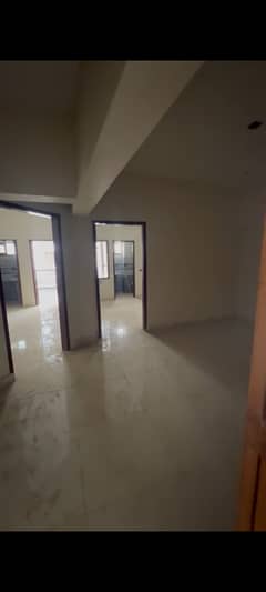 2 Bed lounge For Sale Prime Location 3 Side Corner 0