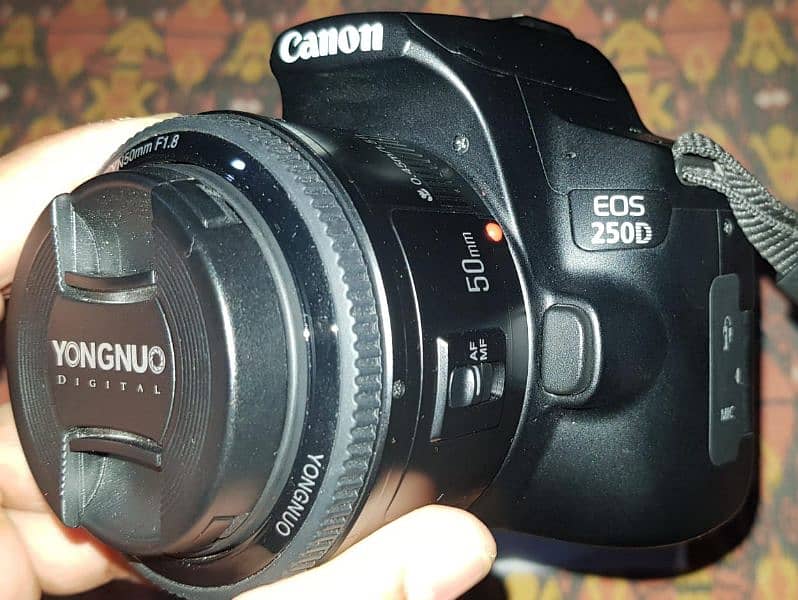 Canon DSLR EOS 250D 6