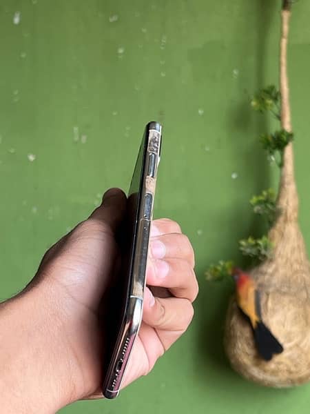 IPHONE XS (non pta ) 3