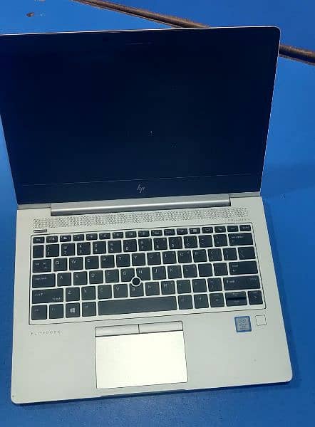 HP ELITEBOOK 840 G6 4