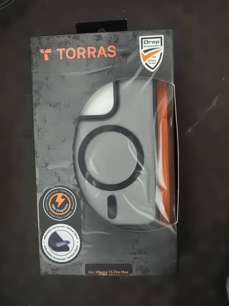 Torras Upro P Stand Magsafe iPhone 15 pro max 4