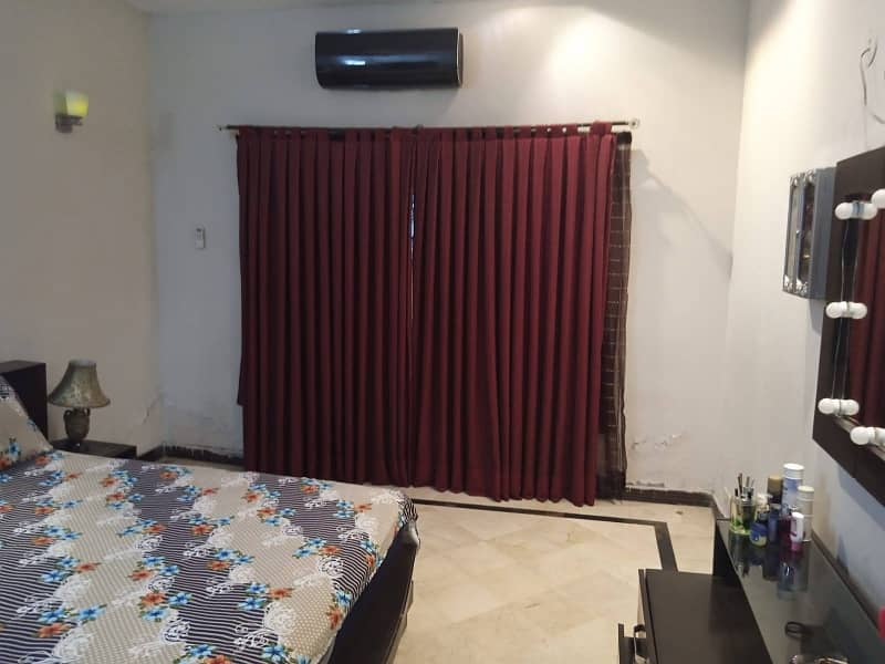 10 Marla D/S house for rent Iqbal Town Lahore 0