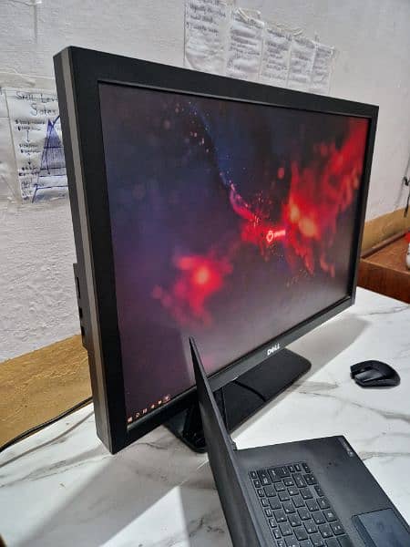 30" Dell UltraSharp U3011 - price can be negotiated 2