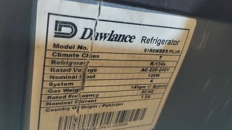 Dawlance medium sized refrigerator for sale. 3