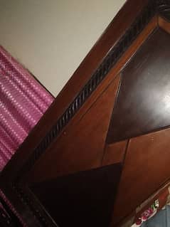 wooden bed 0