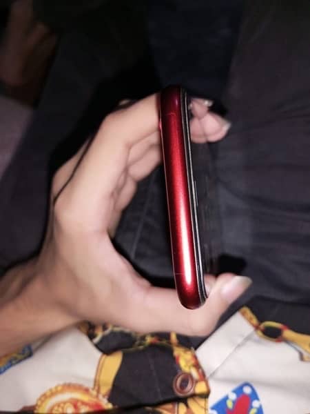 i phone xr 15