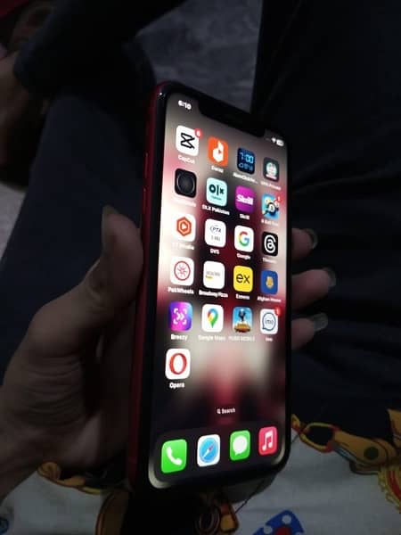 i phone xr 18