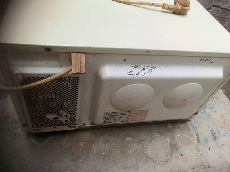 Dawlance Microwave for sale 14