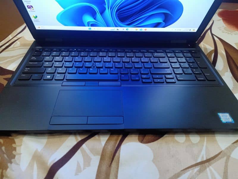 Dell Laptop Core i7 8th Generation With 4GB Graphic Card 1