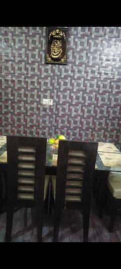 dinnig table 6 chairs good condition 0