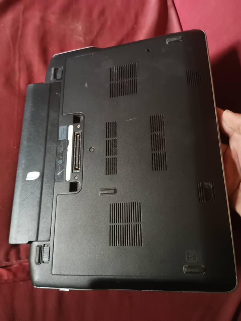 Dell latitude E6230 5