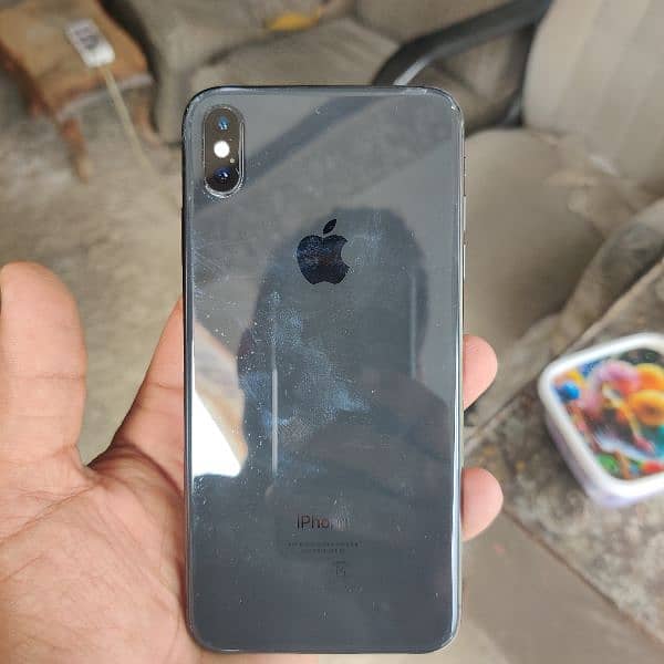 iphone xs max 256 gb water pack ye ofer 6 ganty k liy hay us k bad ni 5