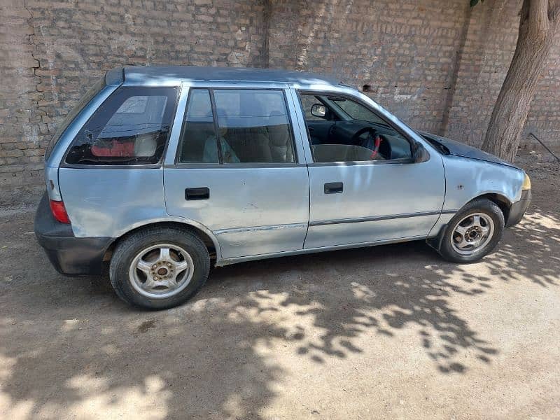 Suzuki Cultus VX 2000 7