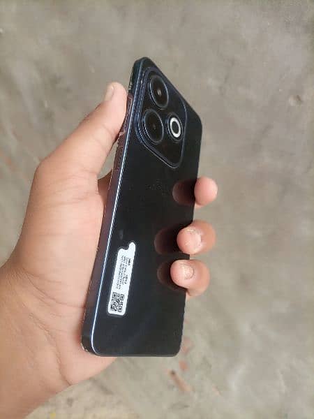 Infinix hot 40i 3