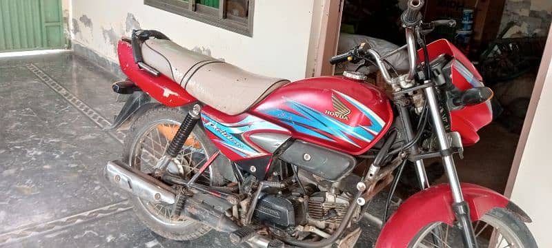 Honda pridor 100cc 4