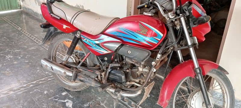 Honda pridor 100cc 5