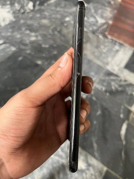 I phone 7plus PTA approved 4