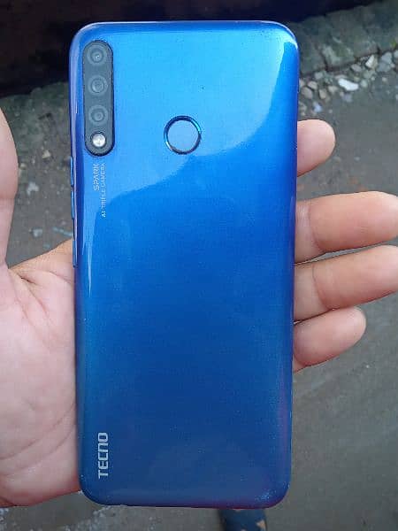 Tecno kc2 with box 1