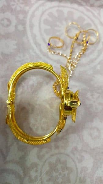 Gold plated Bracelet Watch Bangle Watch for women 35%off 7days Backup 7