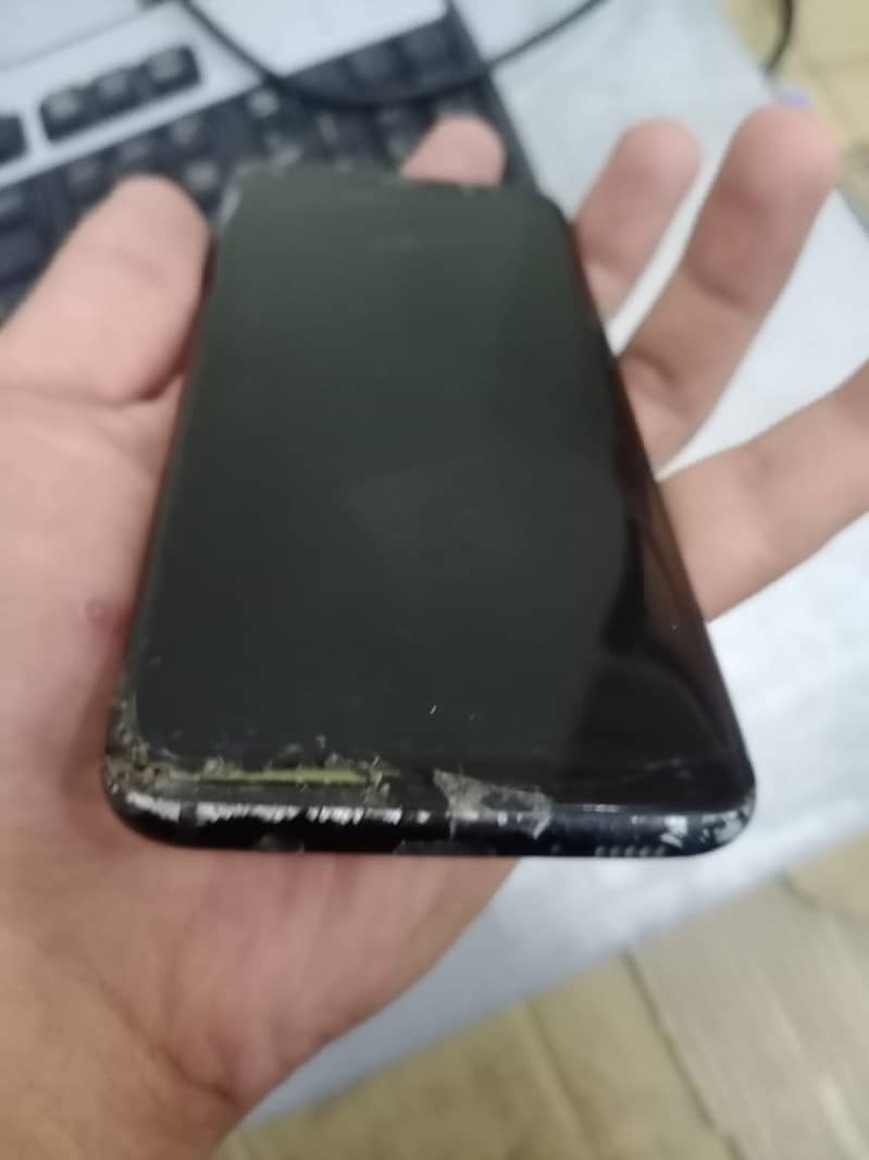 samsung s8 crack front 4/128 2