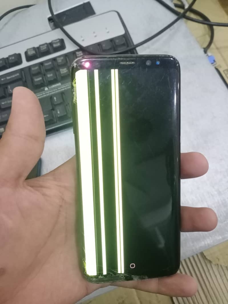 samsung s8 crack front 4/128 4