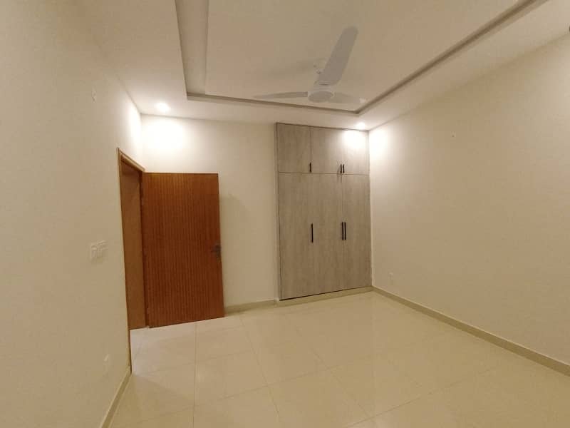 Gulberg Residencia - Block T House Sized 7 Marla Is Available 19