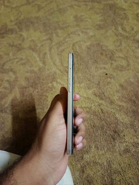 Oppo F21 Pro 5