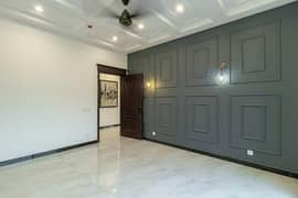 A 20 Marla House In Lahore Is On The Market For sale 0