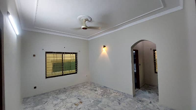 1 kanal upper position for rent 7