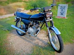 Honda 125 new fresh condition. Dobble saman