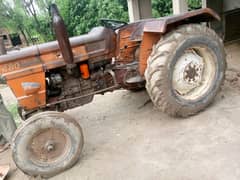 Tractor 480Fait