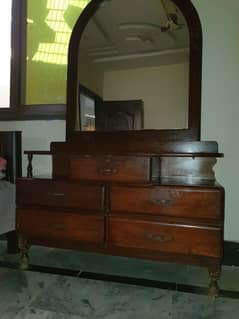 Dressing table in shava