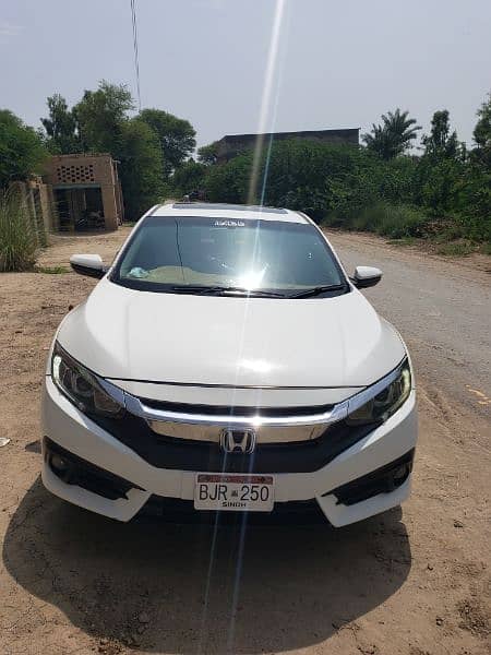 Honda Civic Oriel 2017 7