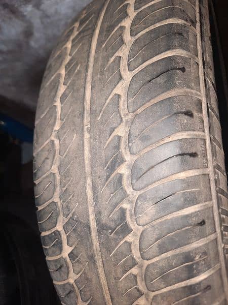 tyre for car. 195.65. 15_175.65. 15 13