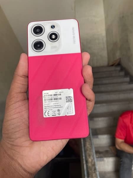 Tecno spark 10 Pro 256GB 0