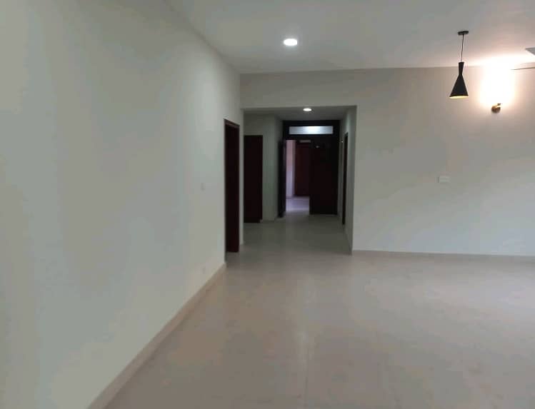 10 Marla Flat For Sale In Beautiful Askari 11 Sector B Apartments 2