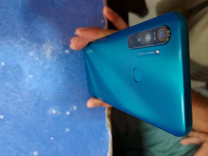 realme 5i 6