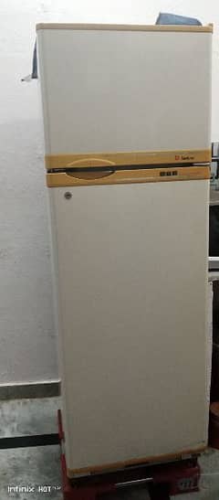 Dawlance freezer and refrigerator