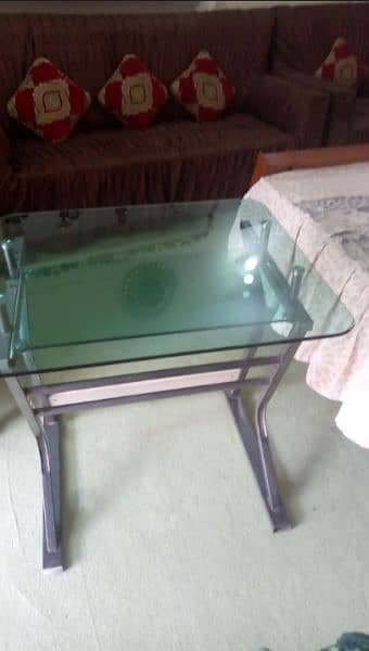 Computer Table 0