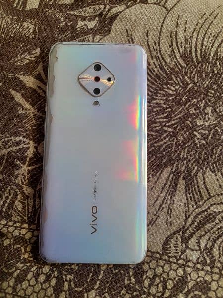 Vivo s1 paru 8 128 1