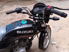 SUZUKI