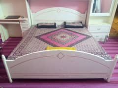 Royal White King Size Bed with Mattress (03466515252)