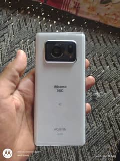 Sharp Aquos r 6 5g