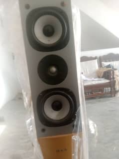 teac floor standing speakers 0