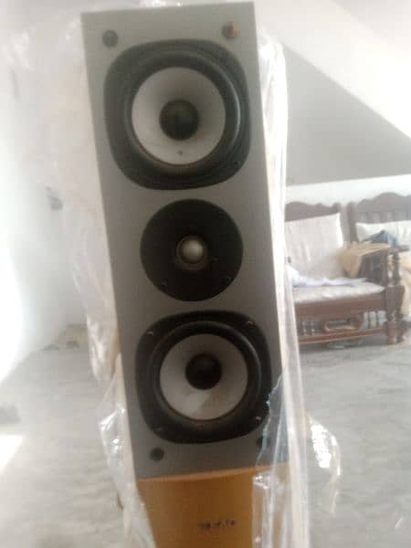 teac floor standing speakers 1