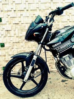 Yamaha YBR 125. . . .